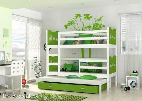 Drewniane pojedyncze i piętrowe łóżka dziecięce.