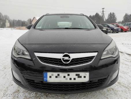 Opel Astra OKAZJA SUPER STA 2012