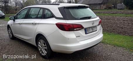 Opel Astra K kombi 2016