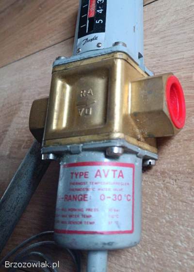 Zawór termostatyczny AVTA 15 0-30C z kapilarą G3/4 Danfoss
