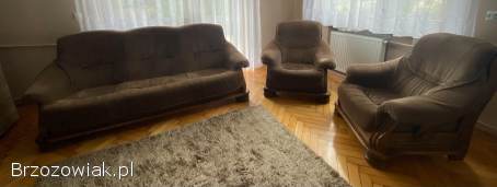 Sofa,  2 fotele,  stolik