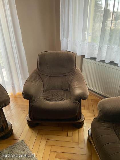 Sofa,  2 fotele,  stolik