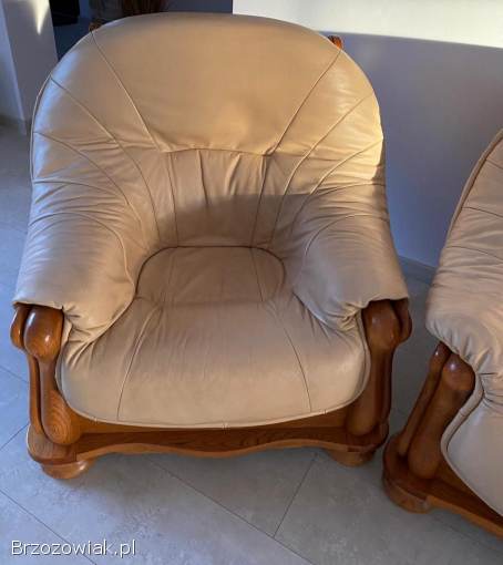 Skórzany komplet wypoczynkowy (2 kanapy i fotel)