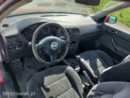 Volkswagen Bora 1.  6 SR 1998