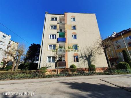 Sanok,  mieszkanie 28 m2,  1 pokojowe ul.  Topolowa