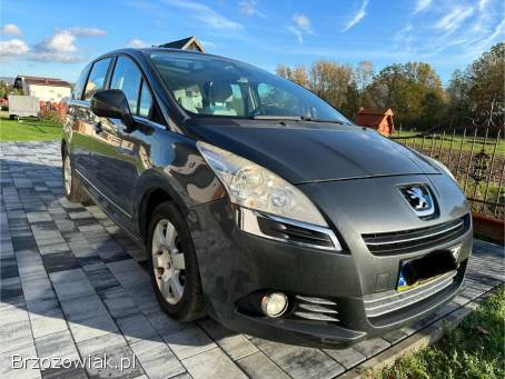 Peugeot 5008 2011