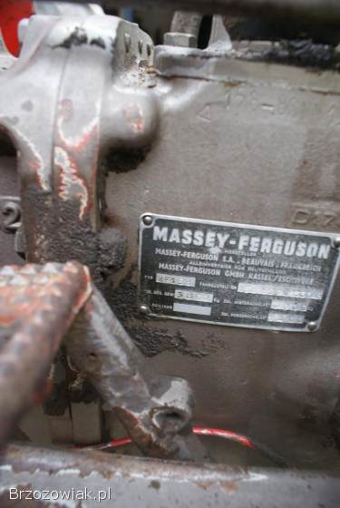 Ciągnik rolniczy Massey Ferguson MF158 wspomaganie kierownicy półbiegi 5378Mtg