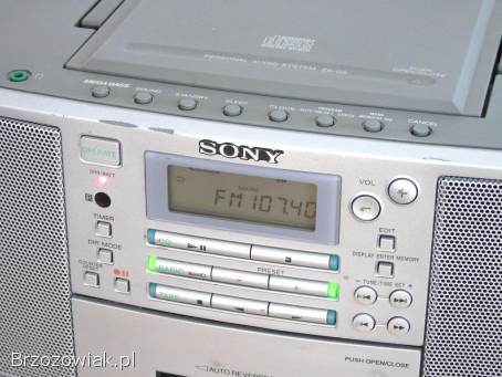 Radio odtwarzacz z CD AUX Sony sprawny.  WYSYŁKA.