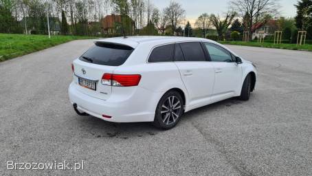 Toyota Avensis T27 2012
