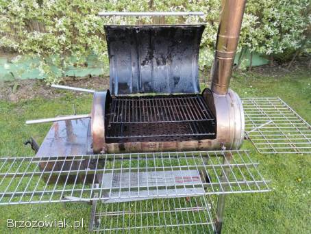 Grill ogrodowy