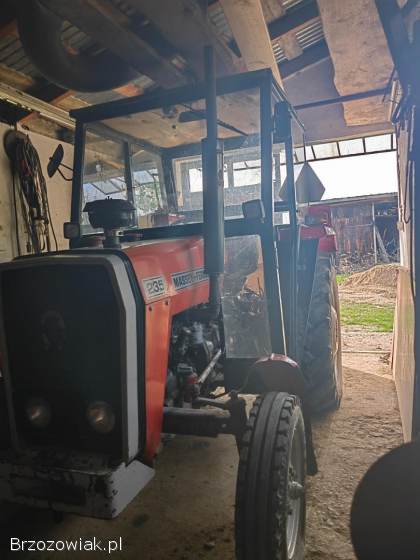 Zlecę remont traktora,  problem z podnośnikiem