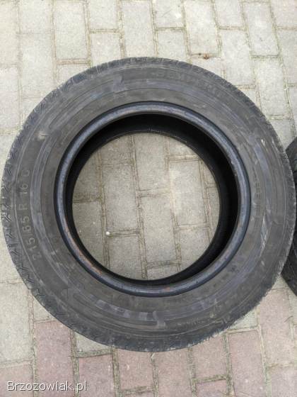 Sprzedam używane opony w rozmiarze 215/65R16 C wzmacniane