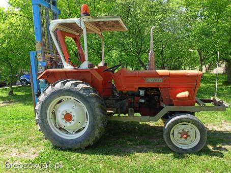 Ciągnik rolniczy Fiat 480 maszt do palet c 330 360