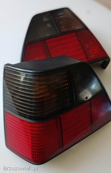 VW GOLF MK2 II LAMPY TYLNE HELLA RED/BLACK