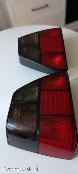 VW GOLF MK2 II LAMPY TYLNE HELLA RED/BLACK