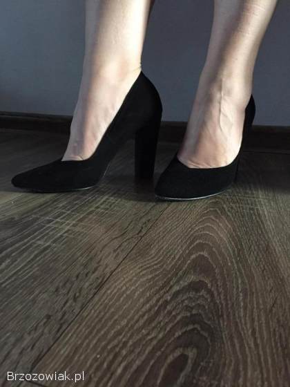 Sprzedam buty w ATRAKCYJNEJ cenie