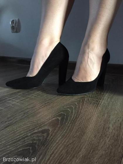 Sprzedam buty w ATRAKCYJNEJ cenie