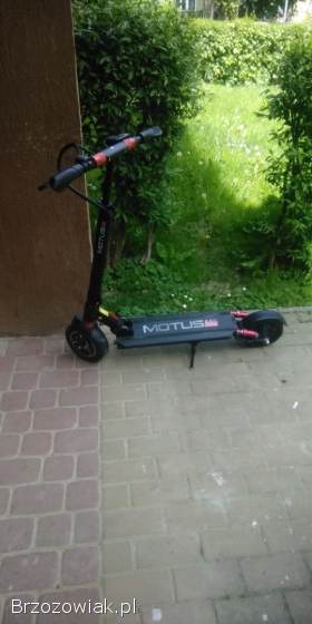 Hulajnoga elektryczna MOTUS 8,  5 PRO lite