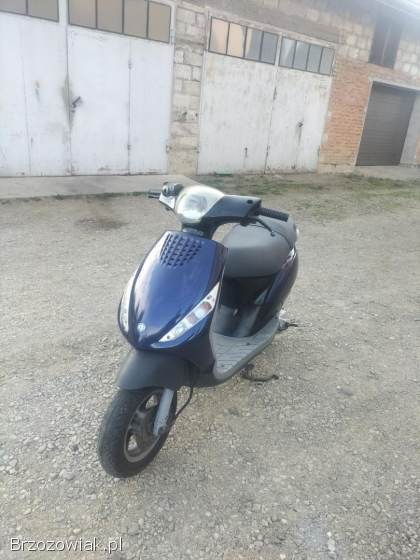 Piaggio Zip 2000