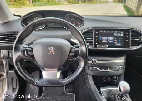 Peugeot 308 2016