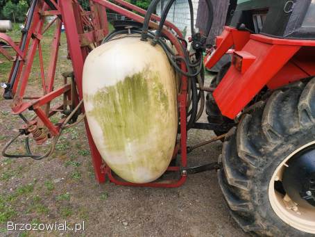 Opryskiwacz hardi 900l