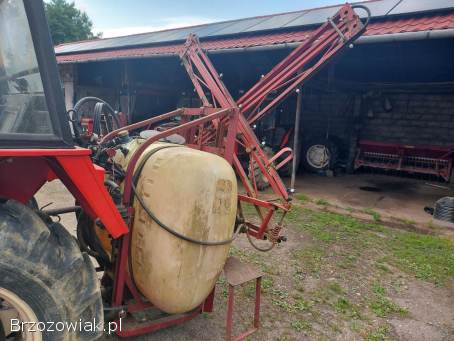 Opryskiwacz hardi 900l