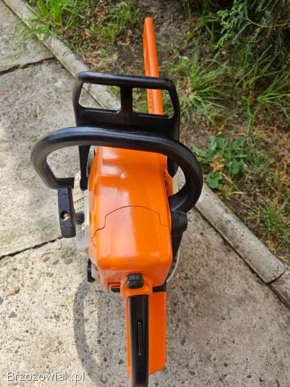 Pilarka Stihl Ms 250 3.  1km