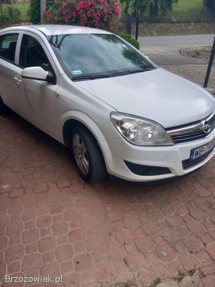 Opel Astra 2009