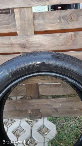 Opony 225/55 R19