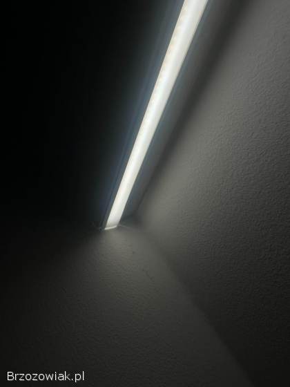 Drewniana Lampa led ścienna sufitowa na wymiar projekt RGB drewno dąb