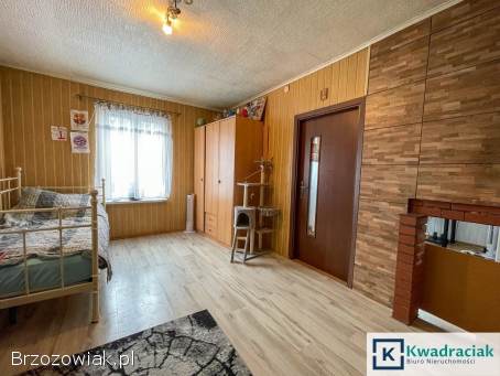 Wzdów – drewniany dom jednorodzinny