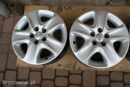 Felgi strukturalne Opel 16 cali rozstaw 5x110 z kołpakami Meriva B,  Astra Vectra