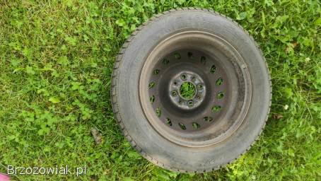 SPRZEDAM KOMPLET (4 SZT.  ) OPON ZIMOWYCH WRAZ Z FELGAMI ROZMIAR 155/65 R13