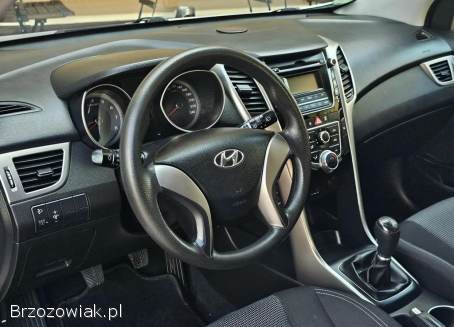 Hyundai i30 1.  4 CLASSIC 2012