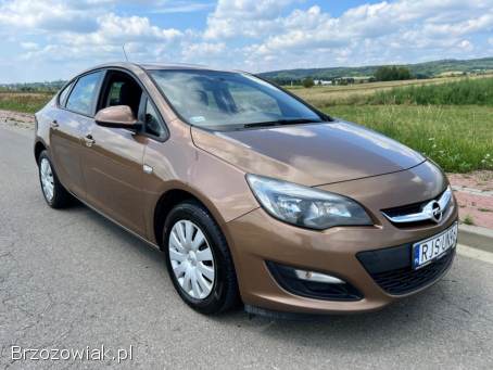 Opel Astra 1.  4b LPG  2016