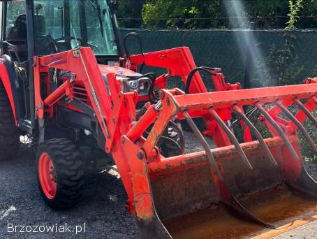 Ciągnik Kubota STV 36