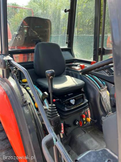 Ciągnik Kubota STV 36