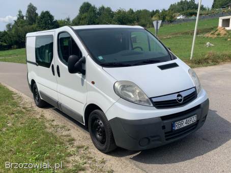 Opel Vivaro 6 osobowy