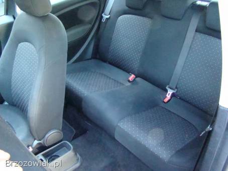 Fiat Punto 1,  4 benz.   2007
