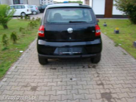 Volkswagen Fox 1.  4 benz.   2006