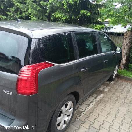 Peugeot 5008 2013