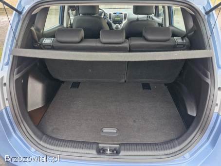 Hyundai ix20 1.  6b.  automat 2011