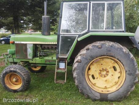 John Deere 3130