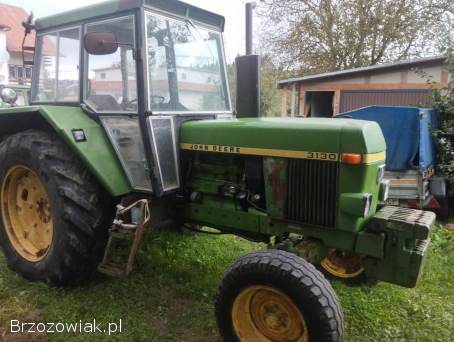 John Deere 3130