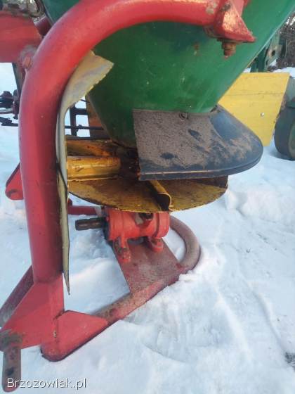 Lejek rozsiewacz siewnik