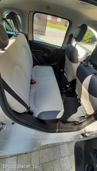 Pranie tapicerki samochodowej.