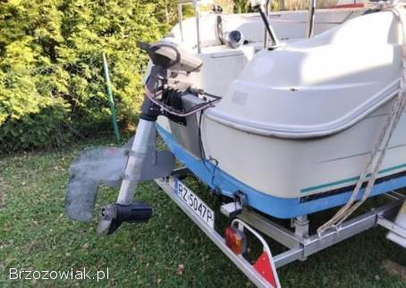 Łódź motorowa