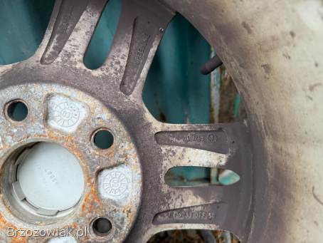 Koła 5x114,  3 R15 Honda 6J ET50 64,  1 stan DB 205/70 Westlake 2024 r.  5,  5/6,  5