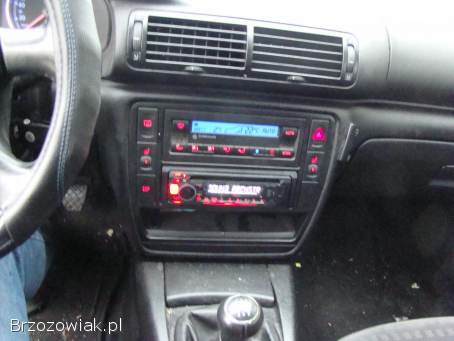 Volkswagen Passat 2.  0 benz.  B5 FL 2001