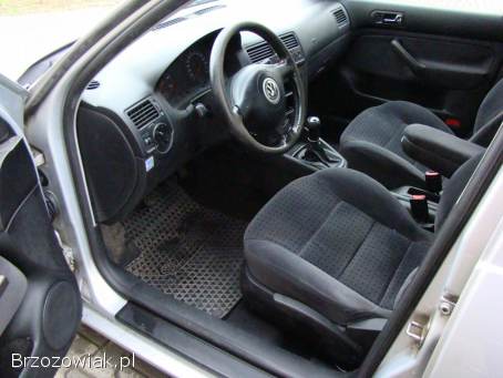 Volkswagen Bora 1.  6 SR benz.   1999